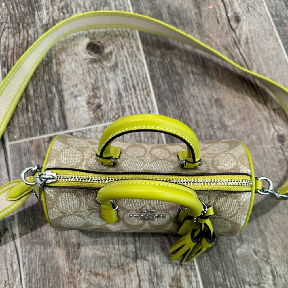 NWT Coach Outlet Lacey Crossbody In Signature Canvas - Picture 6 of 10